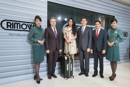 Rimowa and Eva Staff for new luggage e-tags